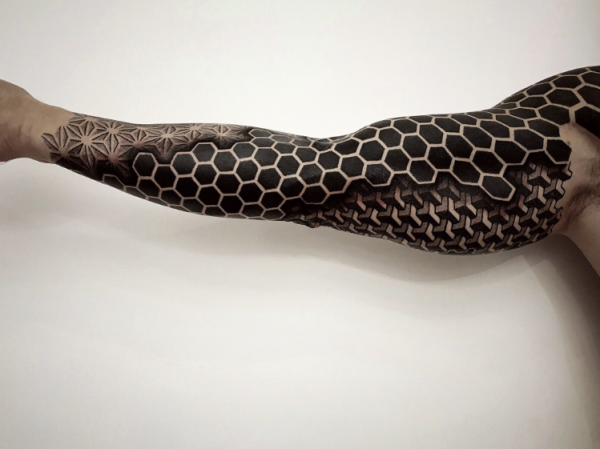 Motif geometris abstrak